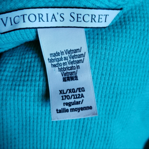 Victoria's Secret plus size short sleeve thermal top in blue size XL. - Picture 7 of 7